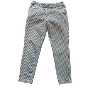 Madison Jules Lou Lou Weekend Casual blue and White pinstripes pants size 0